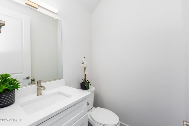 476 S SOHO Lane 2, Chandler, AZ 85225