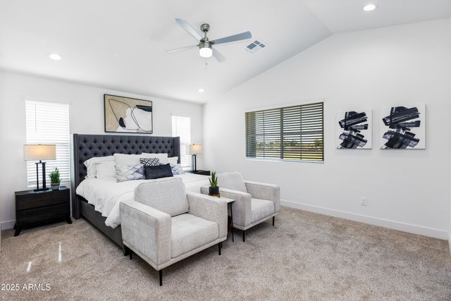 476 S SOHO Lane 2, Chandler, AZ 85225