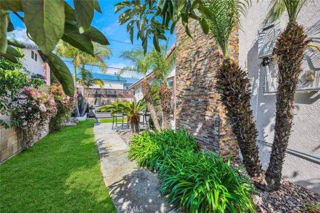 8021 Sterling, Huntington Beach, CA 92646