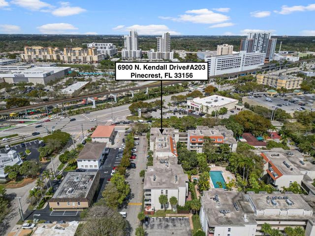 6900 N Kendall Dr A203, Pinecrest, FL 33156