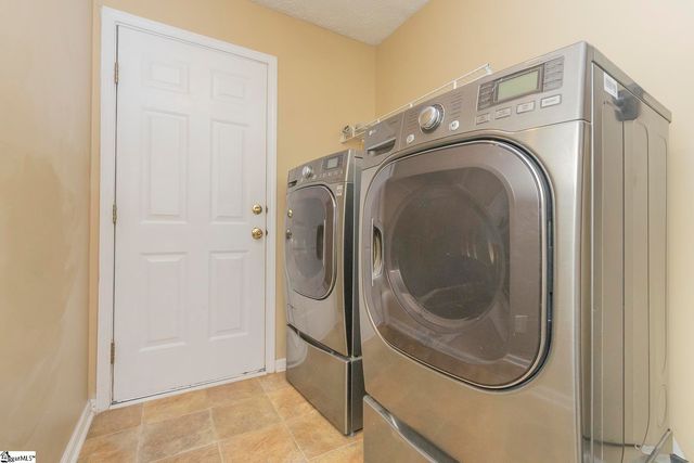 107 Brookside Circle, Honea Path, SC 29654