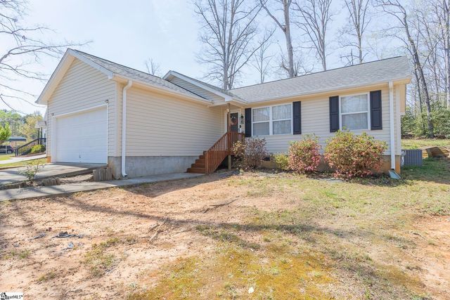 107 Brookside Circle, Honea Path, SC 29654