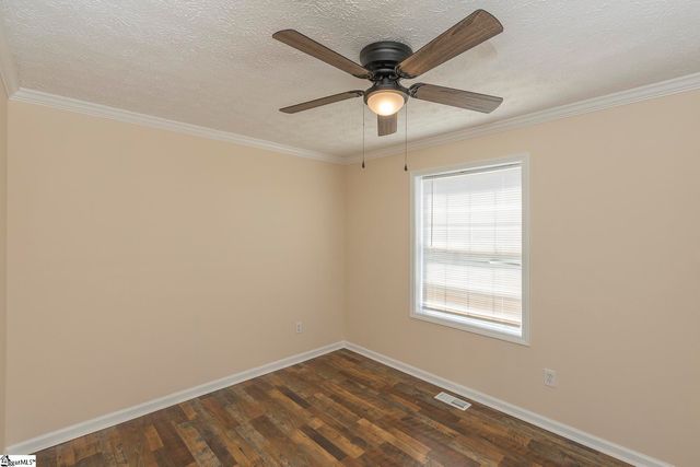 107 Brookside Circle, Honea Path, SC 29654
