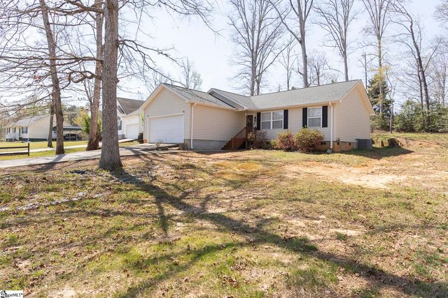 107 Brookside Circle, Honea Path, SC 29654