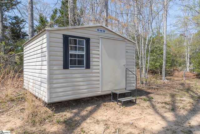 107 Brookside Circle, Honea Path, SC 29654