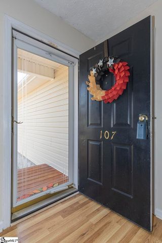 107 Brookside Circle, Honea Path, SC 29654