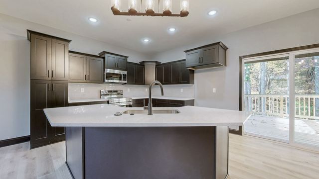 1236 Rooster Ridge Rd, Pleasant View, TN 37146