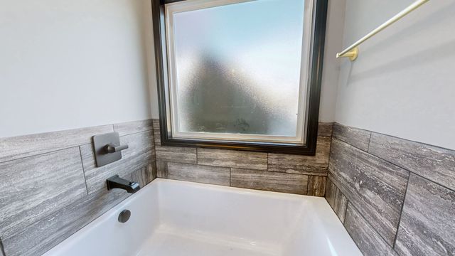 1236 Rooster Ridge Rd, Pleasant View, TN 37146