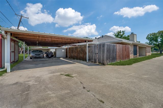 6913 Sierra Drive, North Richland Hills, TX 76180