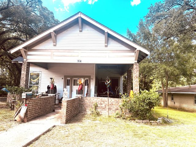 304 Nolan Trce, Leesville, LA 71446