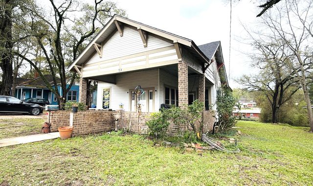 304 Nolan Trce, Leesville, LA 71446