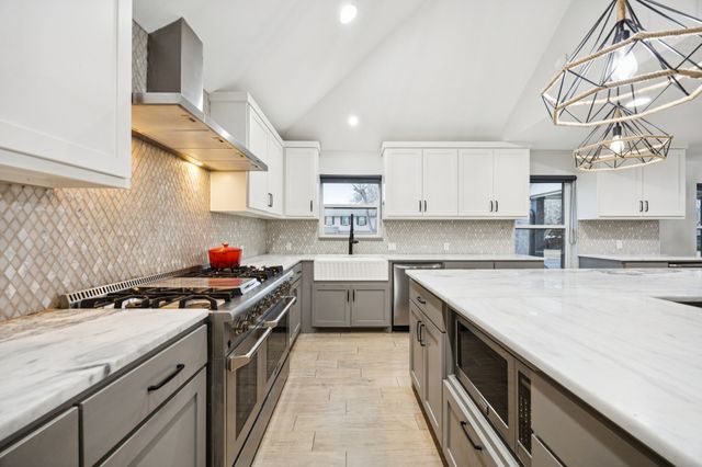 13326 Rolling Hills Lane, Dallas, TX 75240