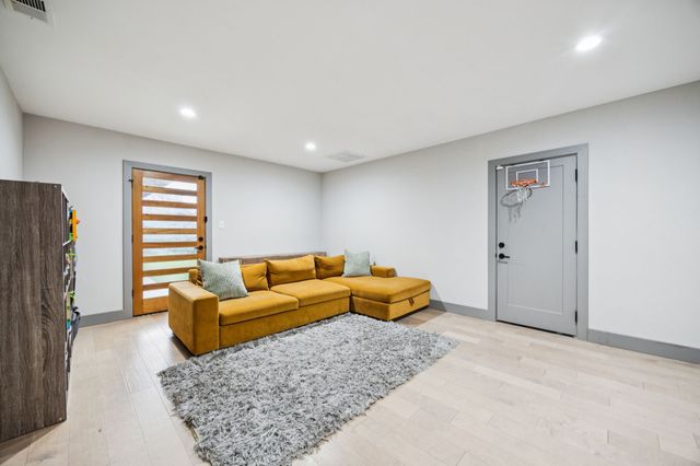 13326 Rolling Hills Lane, Dallas, TX 75240