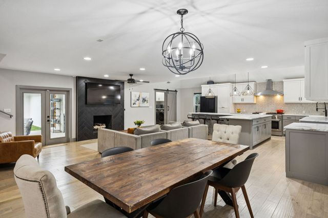 13326 Rolling Hills Lane, Dallas, TX 75240