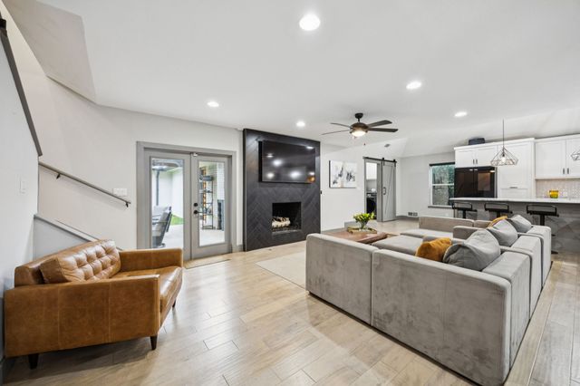 13326 Rolling Hills Lane, Dallas, TX 75240