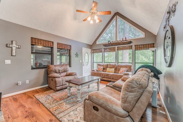 264 Fox Den Circle, Jasper, GA 30143