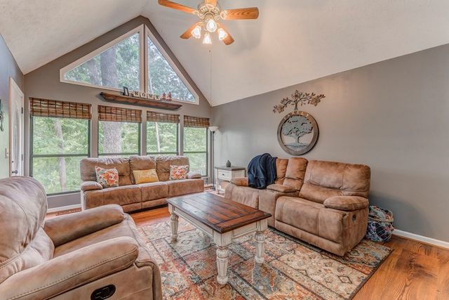 264 Fox Den Circle, Jasper, GA 30143