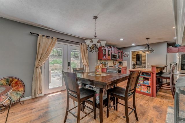264 Fox Den Circle, Jasper, GA 30143