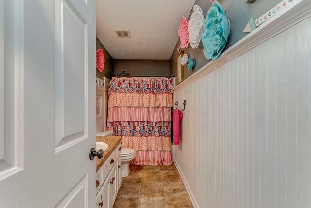 264 Fox Den Circle, Jasper, GA 30143