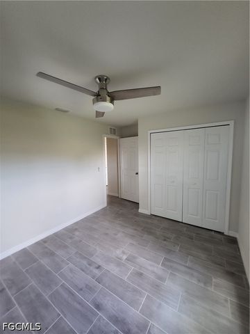 1714 NE 10th LN, Cape Coral, FL 33909