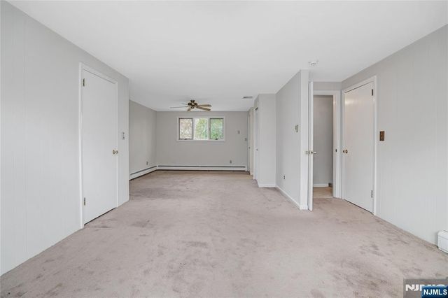 31 Collins Avenue, Closter, NJ 07624