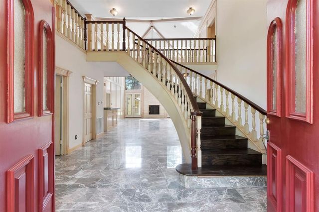 6803 Walton Heath Drive, Houston, TX 77069