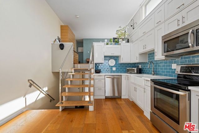 7 Fleet Street 201, Marina Del Rey, CA 90292