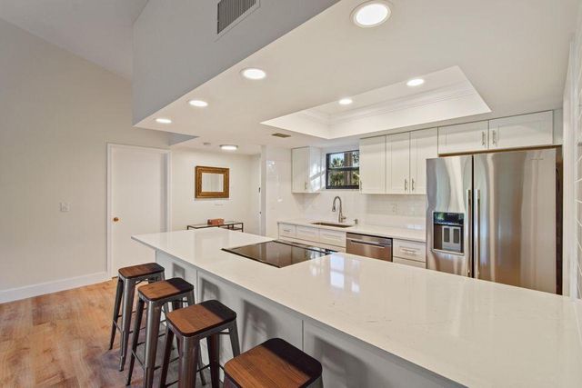 11863 Wimbledon Circle 508, Wellington, FL 33414