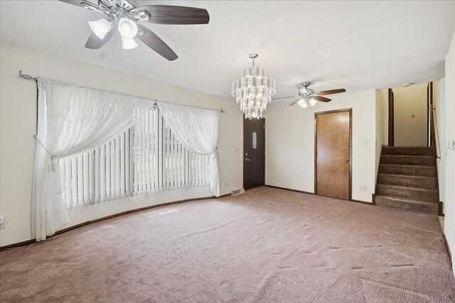 215 River Forest Road, Evansdale, IA 50707
