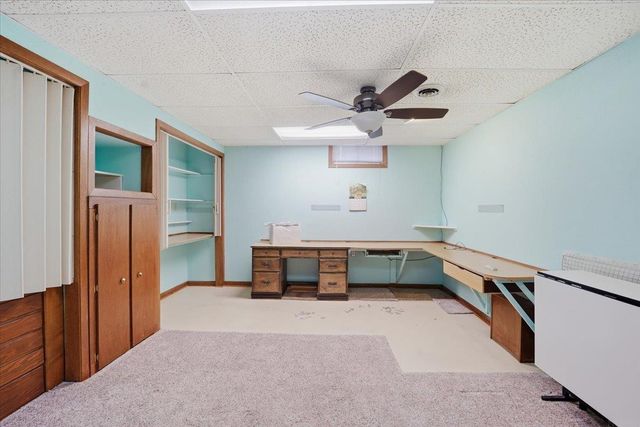 215 River Forest Road, Evansdale, IA 50707