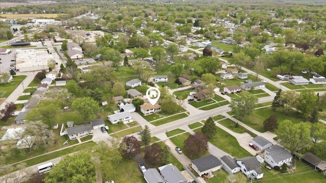 215 River Forest Road, Evansdale, IA 50707