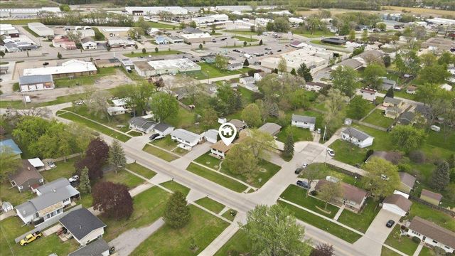 215 River Forest Road, Evansdale, IA 50707