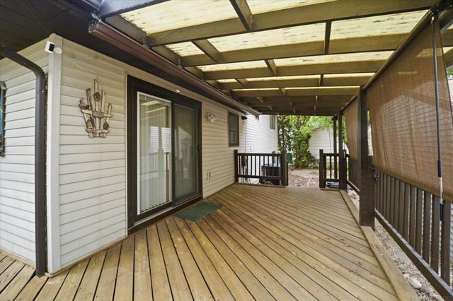 215 River Forest Road, Evansdale, IA 50707