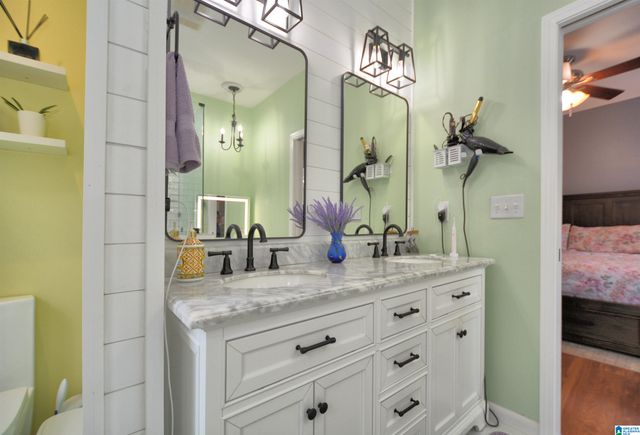 120 LANDALE DRIVE, Chelsea, AL 35147