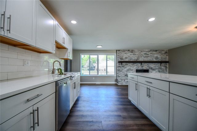 2276 Brookpark Drive, Kettering, OH 45440