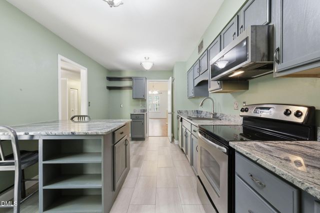 1302 Springlawn Court, Raleigh, NC 27609