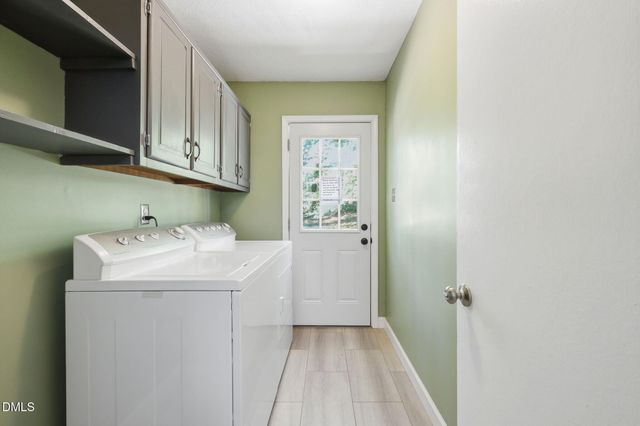 1302 Springlawn Court, Raleigh, NC 27609