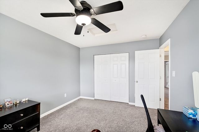 15472 Old Pond Circle, Noblesville, IN 46060