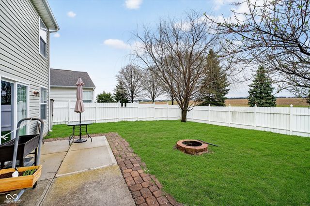 15472 Old Pond Circle, Noblesville, IN 46060