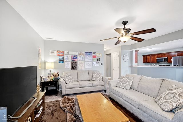15472 Old Pond Circle, Noblesville, IN 46060