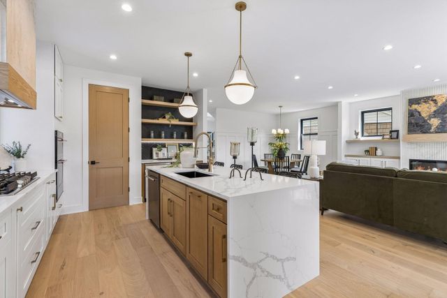 5308 Ewing Avenue S, Minneapolis, MN 55410
