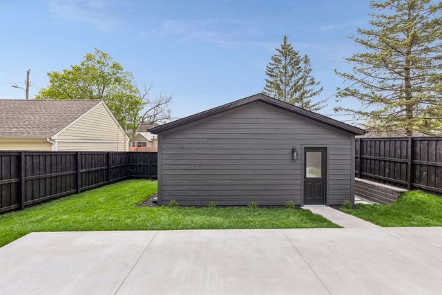 5308 Ewing Avenue S, Minneapolis, MN 55410