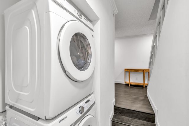 881 NW 81 Way 3, Plantation, FL 33324