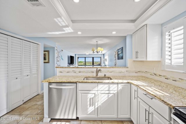 1305 S Atlantic Avenue 110, Cocoa Beach, FL 32931