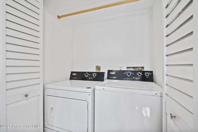 1305 S Atlantic Avenue 110, Cocoa Beach, FL 32931