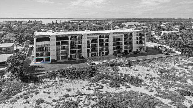 1305 S Atlantic Avenue 110, Cocoa Beach, FL 32931
