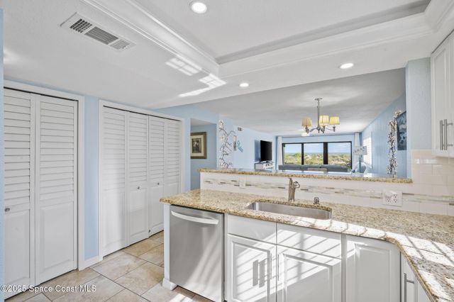 1305 S Atlantic Avenue 110, Cocoa Beach, FL 32931