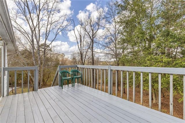 2203 Clarendon NE Court, Conyers, GA 30012