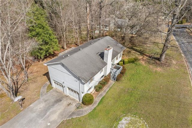 2203 Clarendon NE Court, Conyers, GA 30012