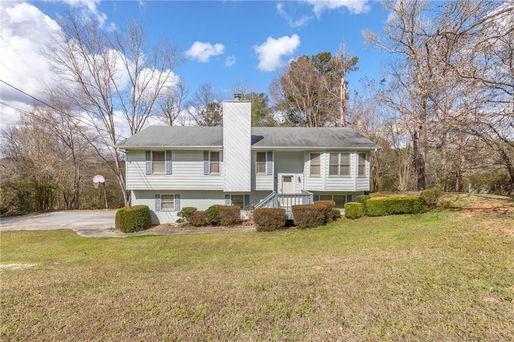 2203 Clarendon NE Court, Conyers, GA 30012